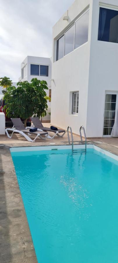 Villa Pousadoiro Playa Blanca  Exterior foto