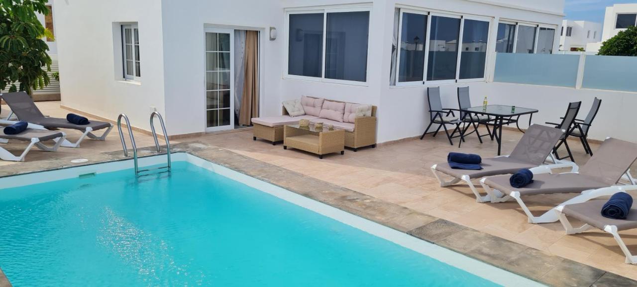 Villa Pousadoiro Playa Blanca  Exterior foto